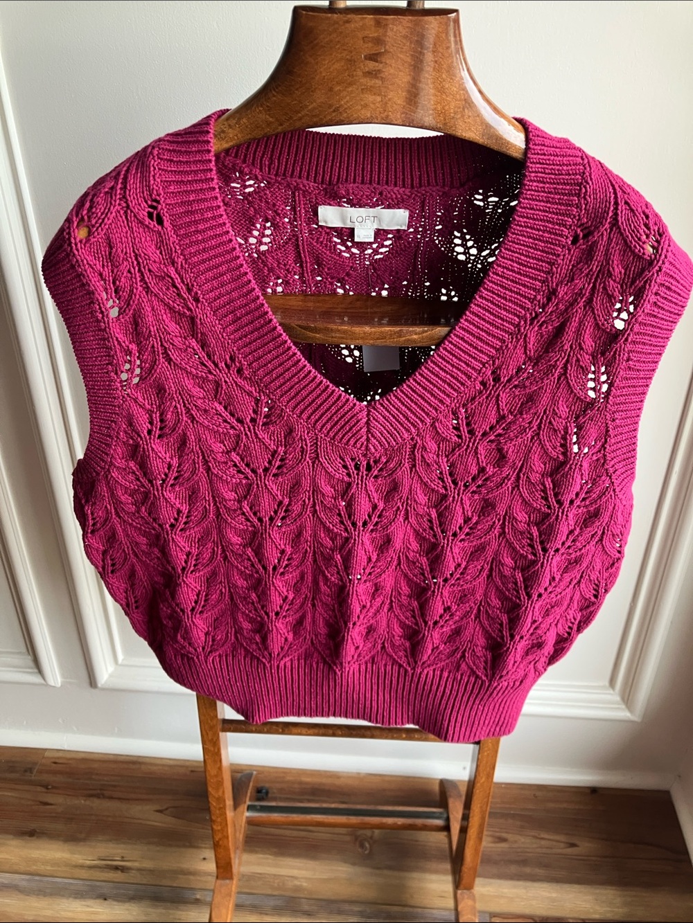 LOFT V-Neck Cable Knit Sweater Vest in Berry Pink